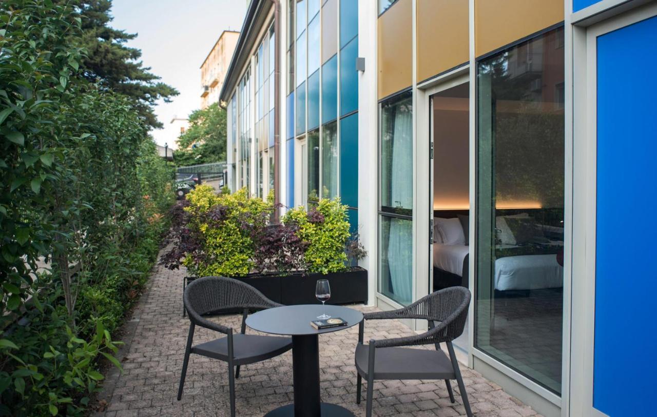 Spazio Gagarin Residence มาเตรา ภายนอก รูปภาพ